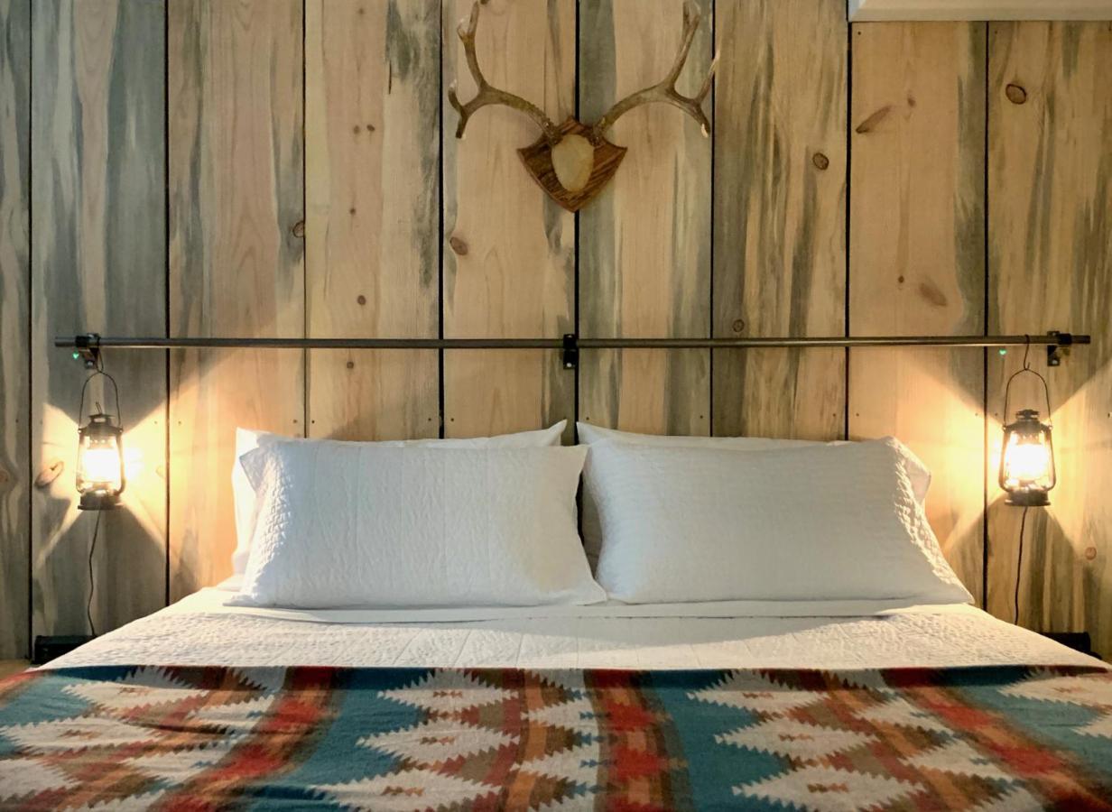 ساندبوينت Outdoors Inn المظهر الخارجي الصورة