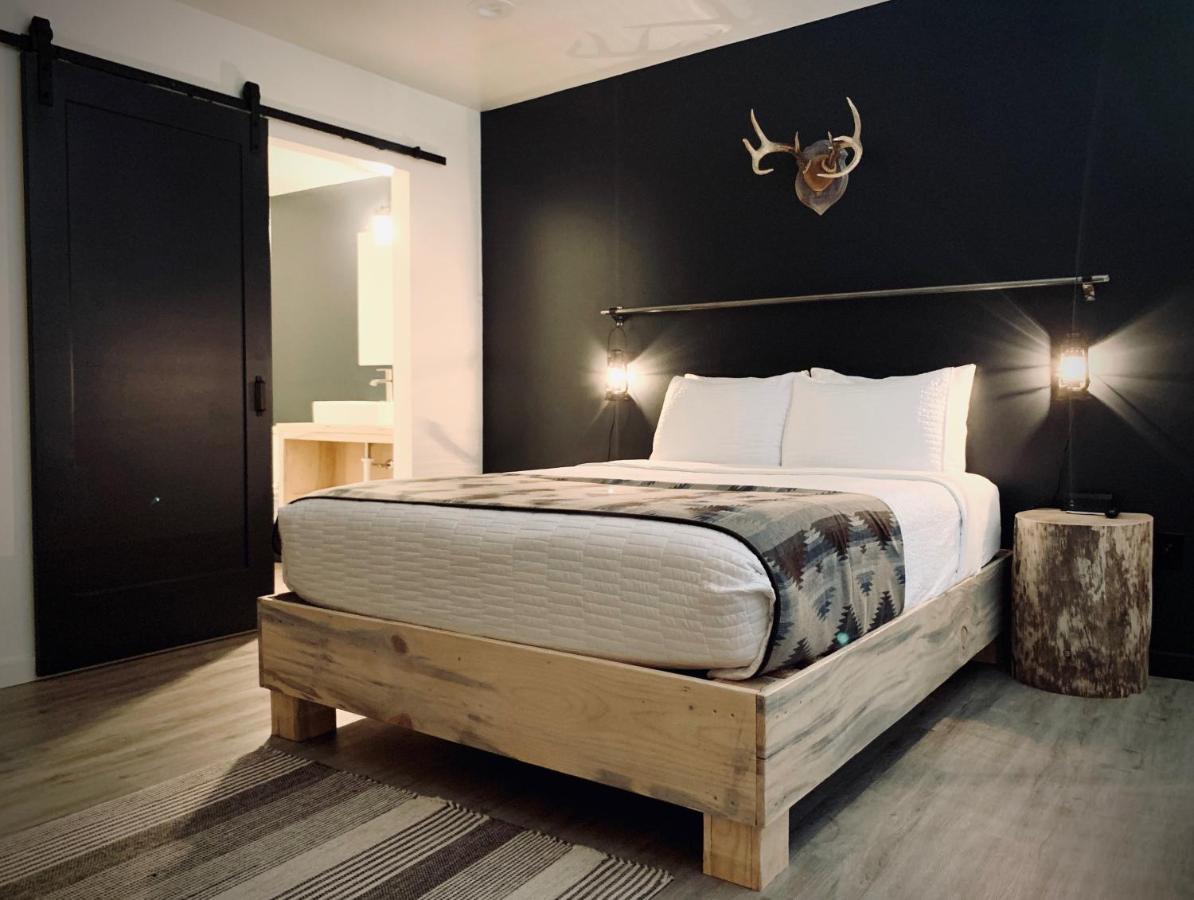ساندبوينت Outdoors Inn المظهر الخارجي الصورة