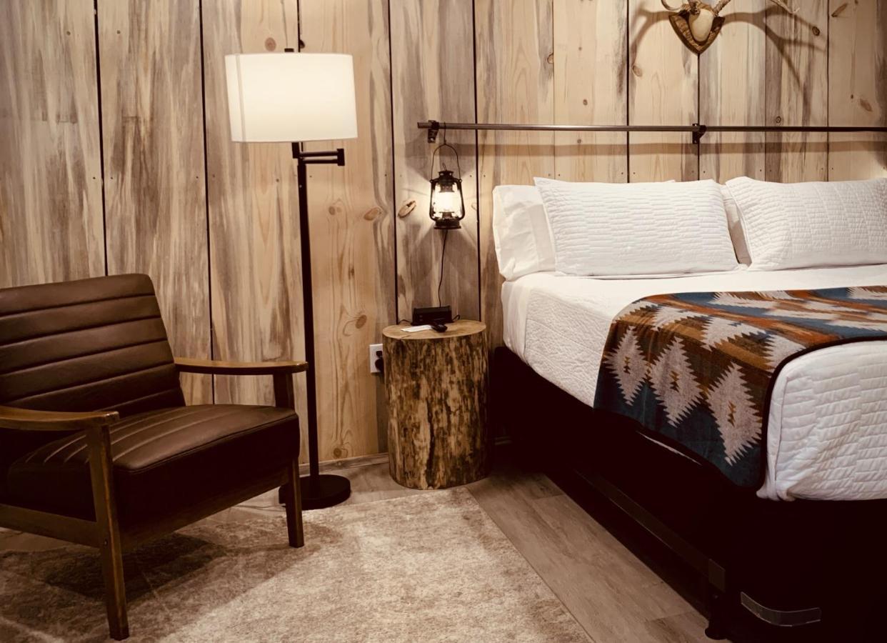 ساندبوينت Outdoors Inn المظهر الخارجي الصورة